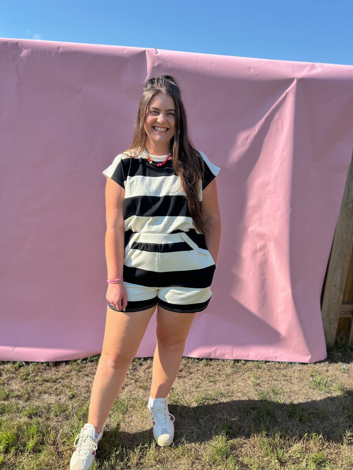 B&W Stripe Set